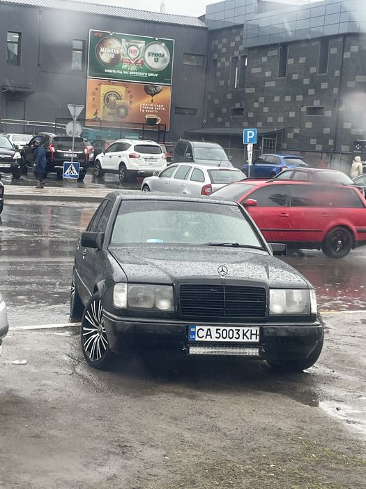 Продам мерседес 124 або обміняю на ваз в нарному стані пропонуйте