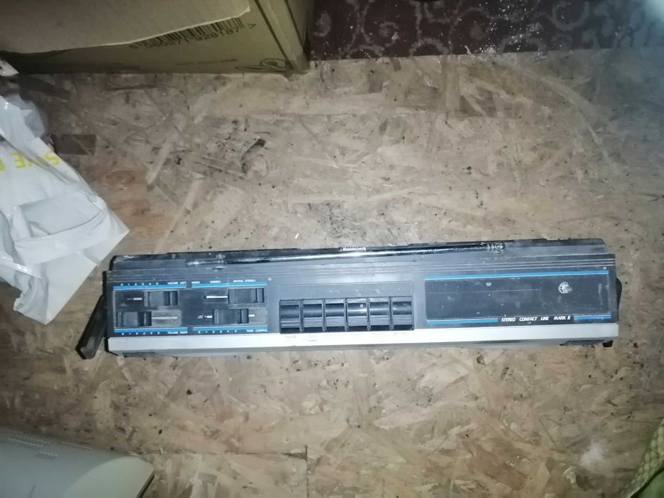 Radiomagnetofon Philips D-8130