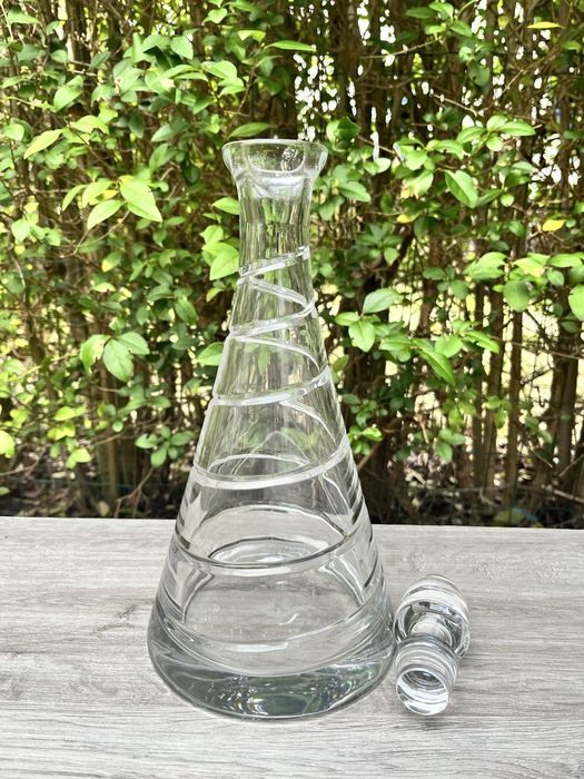 Кришталевий графин для вина