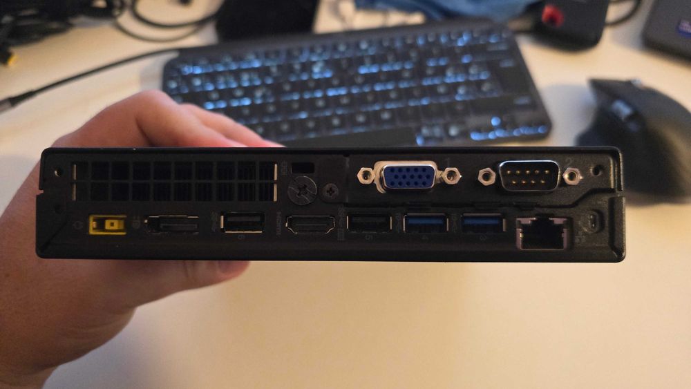 Lenovo ThinkCentre M920q Tiny | i5-8500T | 16GB | SSD 256GB | Win11 Pro