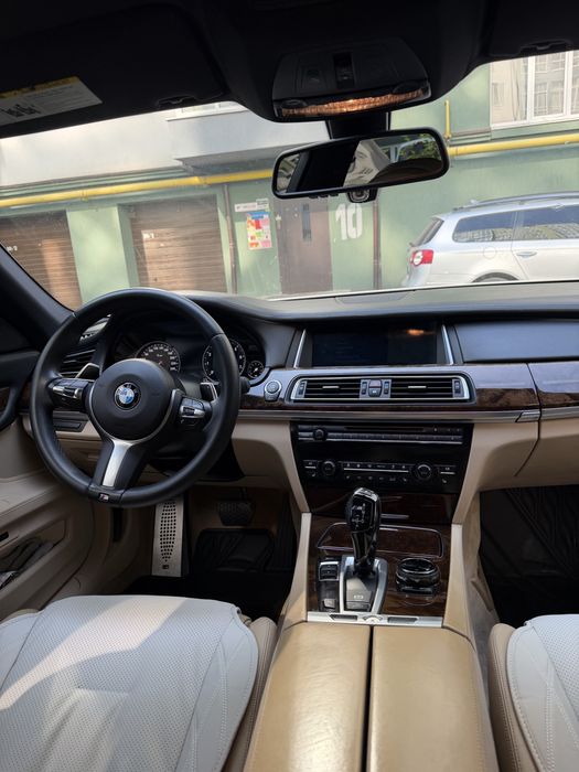 Bmw f02 740Li 2013