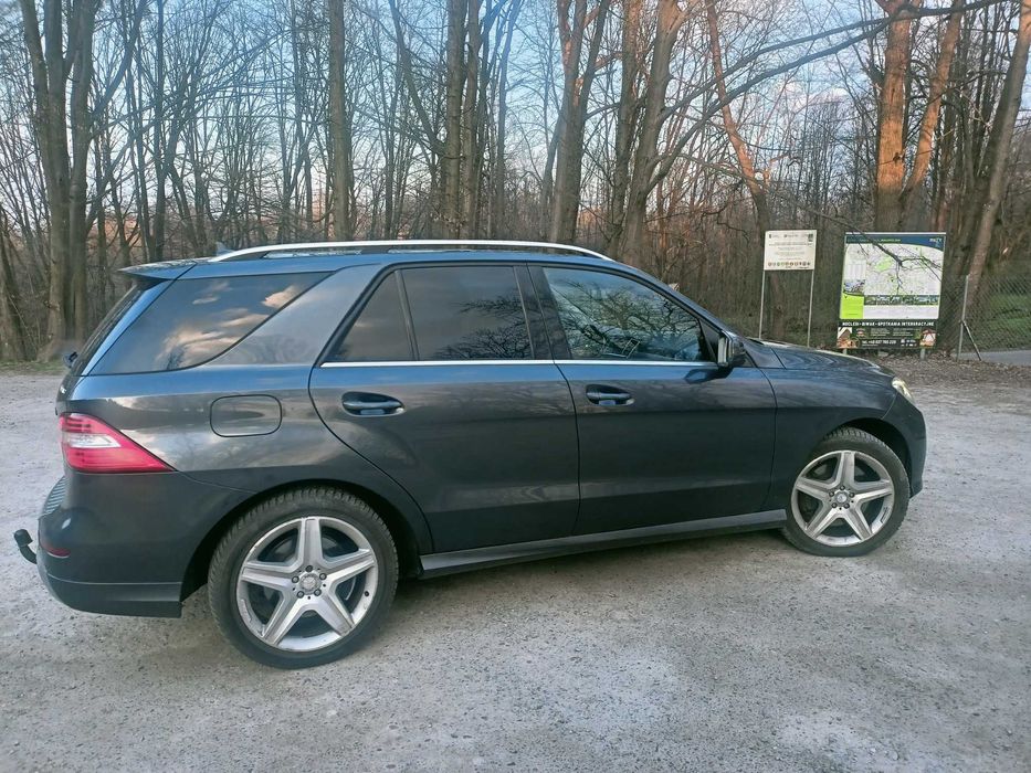 PRZEPIEKNY Mercedes   ML W166 5,0 -SALON PL