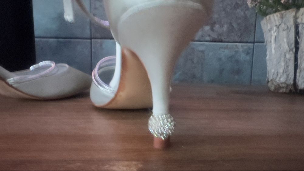 Buty wizytowe satynowe