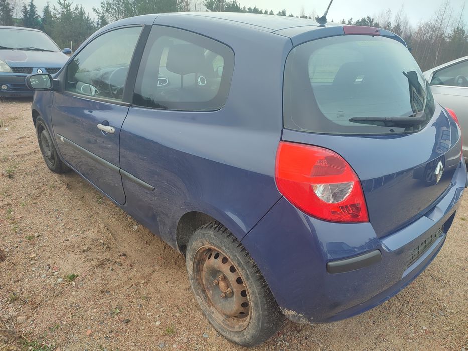 Auto Renault Clio 2006 r. 1.2 benzyna