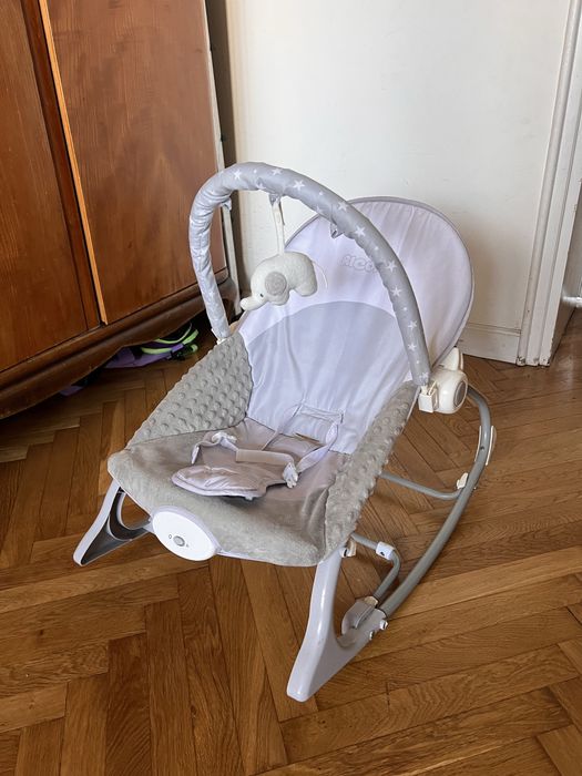 Leżaczek, bujaczek dla niemowląt RICOKIDS