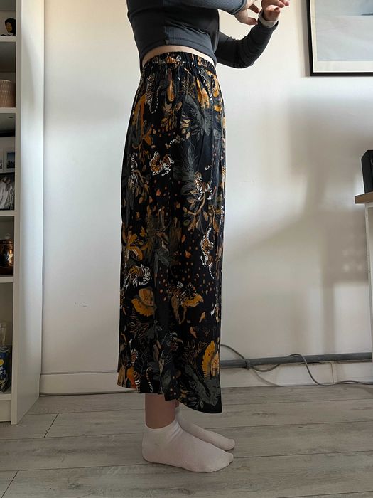 Спідниця з подовженим передом (для вагітних) Reserved
 віскоза