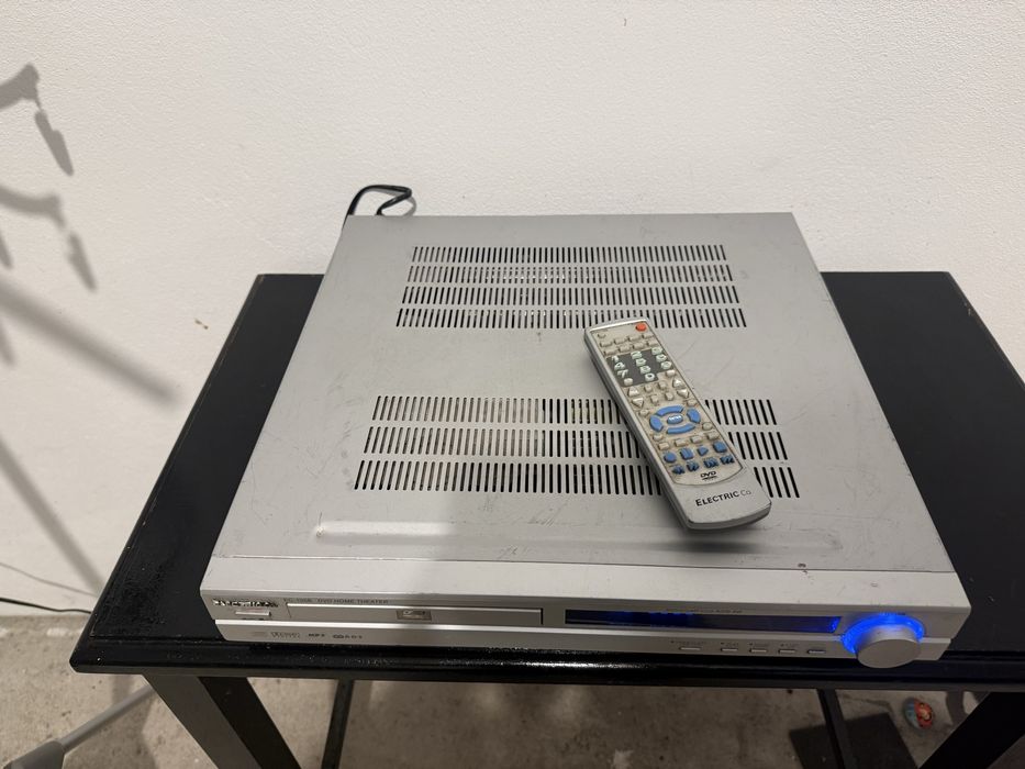 Theater Electric Co. modelo EC-105B