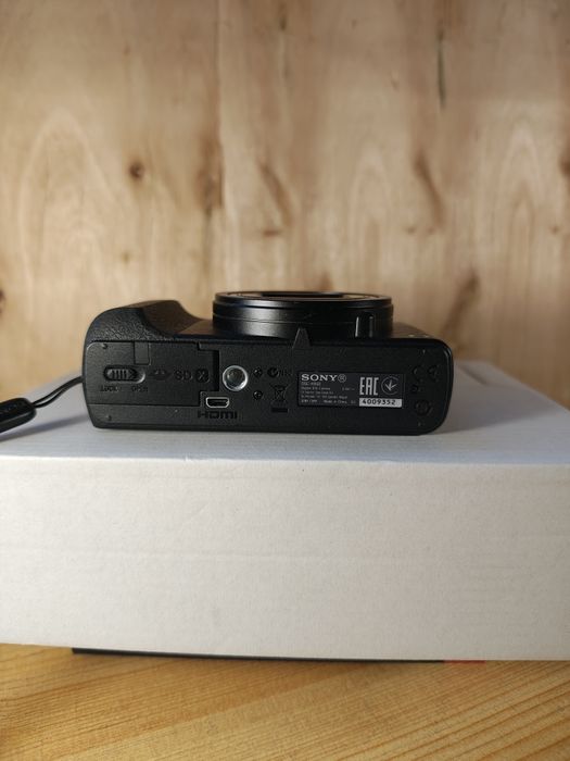 SONY HX-60. Ekstra stan