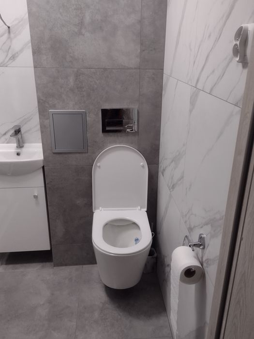 Gładzie. Malowanie.  Wykończenia. Remont łazienki. Meble projektowanie