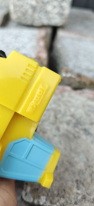 Samochód auto walec z oczami, Tonka 10 cm