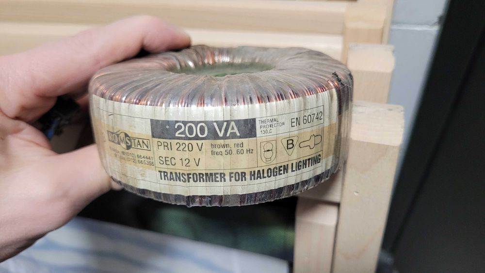 Transformator miedziany  230/12V 200Wat