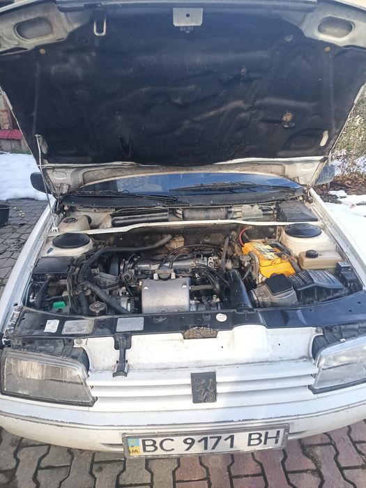 Peugeot 405 1.9 Бензин