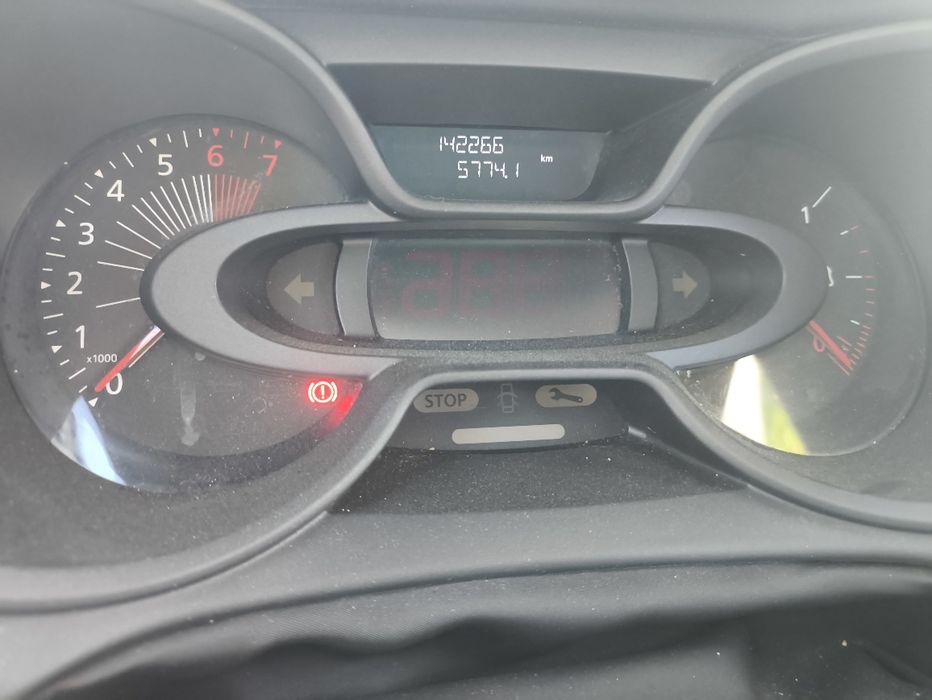 Vende-se Captur 2016