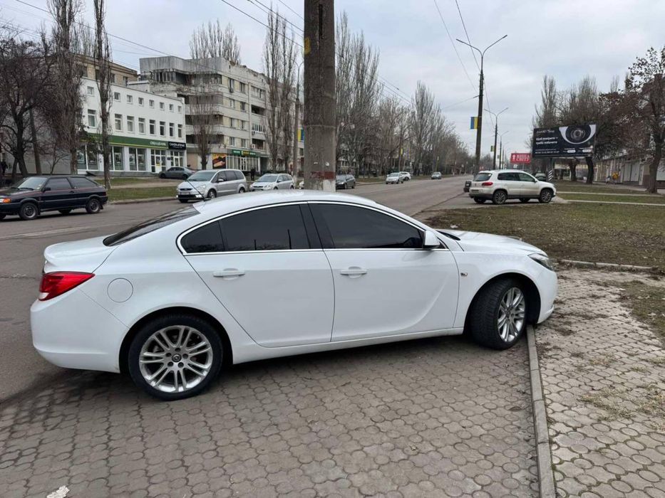 Продам машину  опель