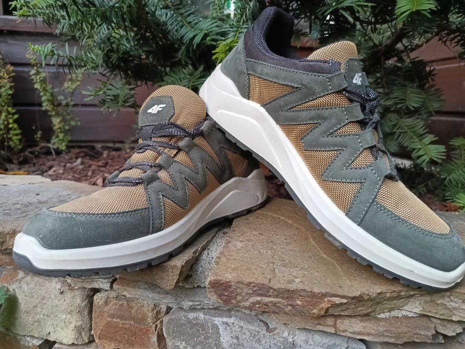 4F Buty męskie sportowe codzienne 27,7 cm