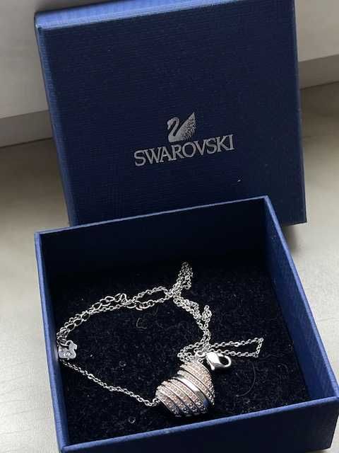 Женская цепочка с фиксированным кулоном «Сердце» Swarovski