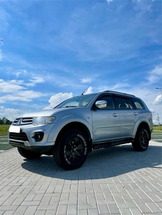 Mitsubishi Pajero Sport 2013