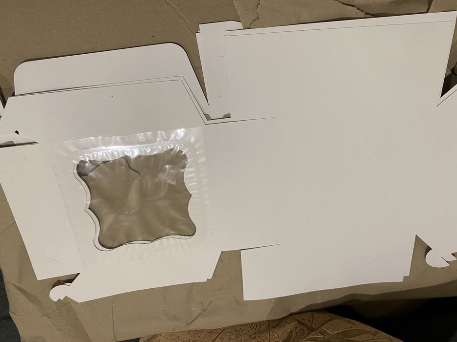 ПакУвання для тортів. Коробки для бенто