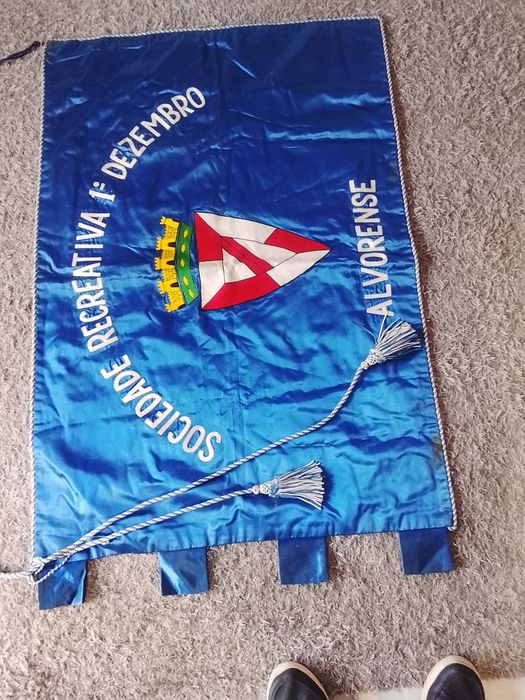 Estandarte da (sociedade recreativa alvorense)