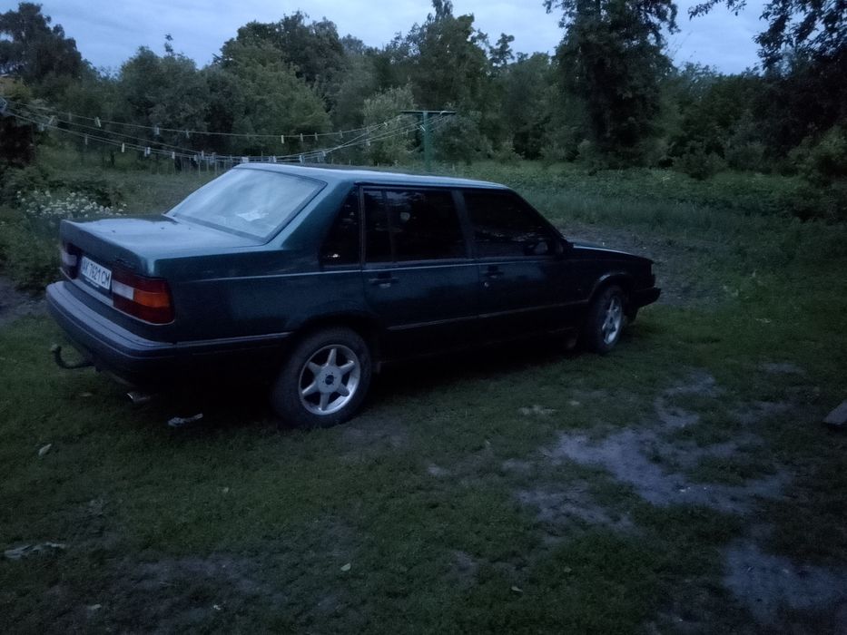 Продам вольво 940