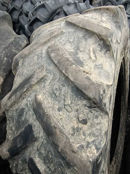 Opona rolnicza 420/85R28 Kleber Traker 16.9R28