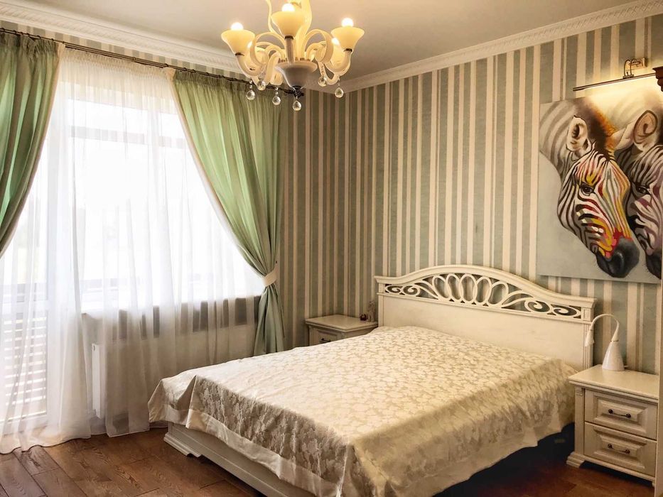 Замечательный дом в Совиньоне. 5 соток. 165 кв.м. Оформление в цене.