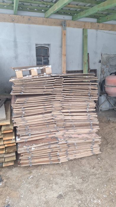 Sprzedam tanio sklejke