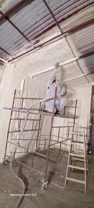 Ocieplenie pianą PUR, izolacje natryskowe