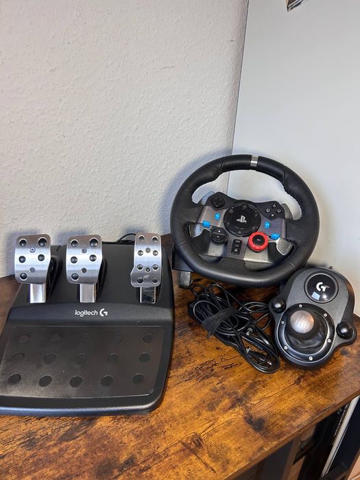 Logitech G29 + педалі + коробка передач — відмінний стан
