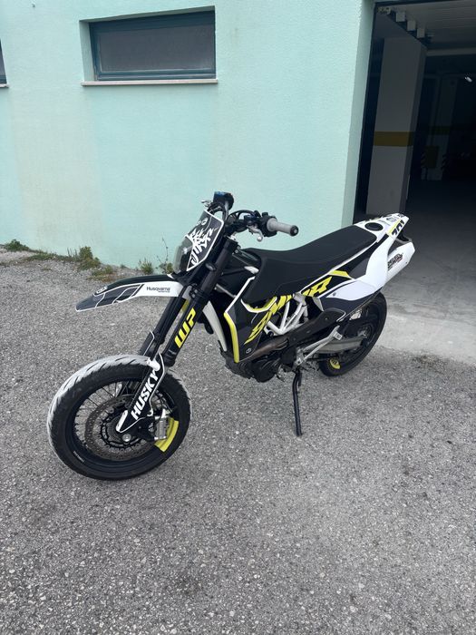 Vendo husqvarna 701 supermoto