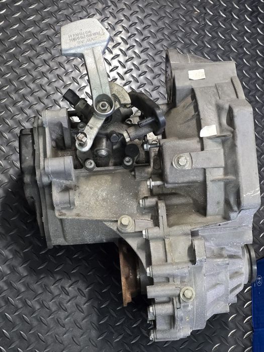 Caixa Velocidades Vw-Audi-Seat 2.0 TDI + Kit Embraiagem