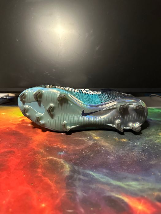 Chuteiras mercurial ACC