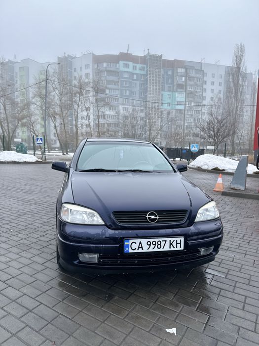 Опель астра H 2003
