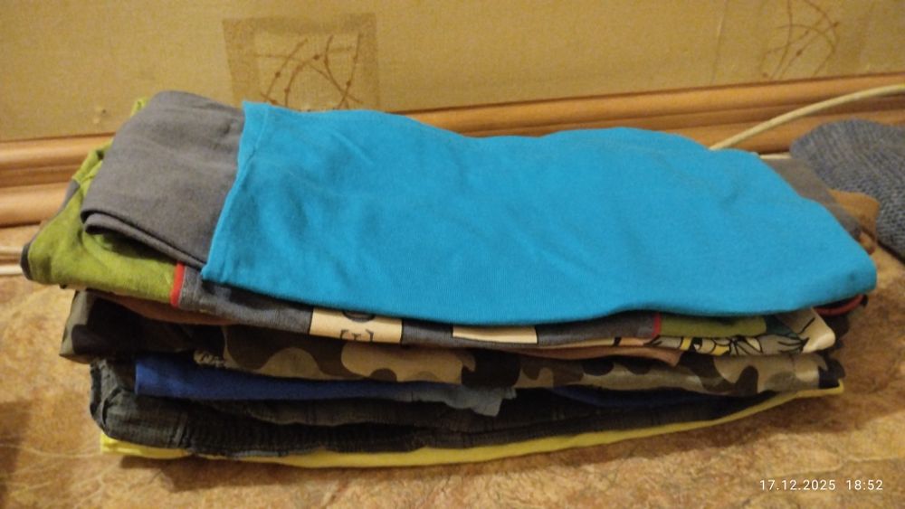 Віддам дитячі речі