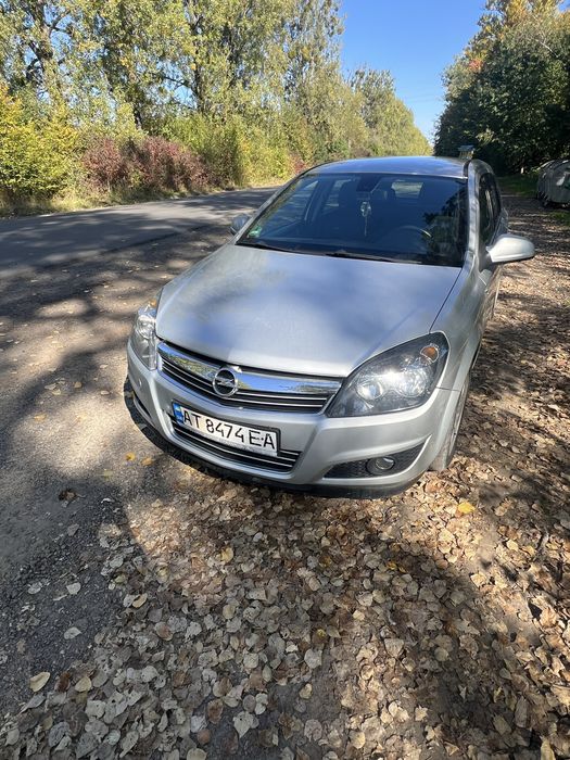 Opel Astra 2010 дизель 1.9