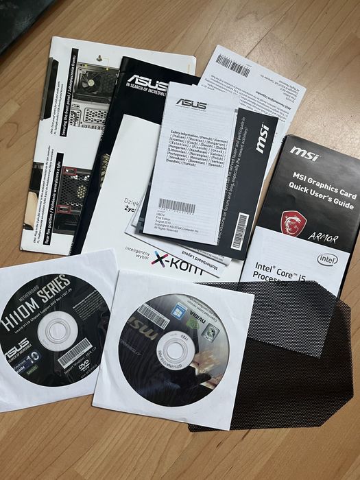 Komputer stacjonarny z monitorem