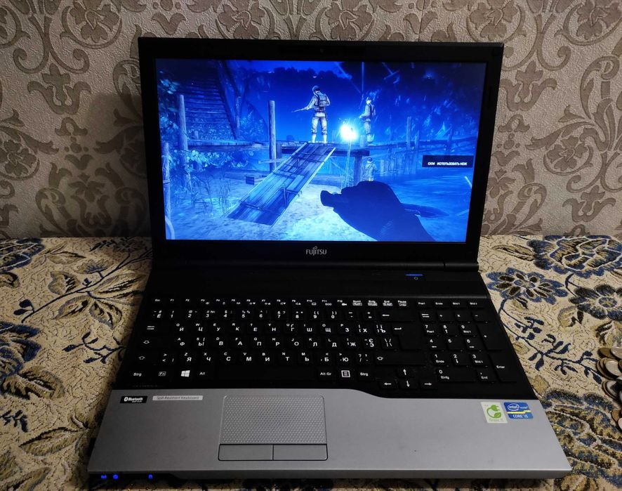 Надежный производительный Fujitsu \ CORE i5 \ Память 700 Гб