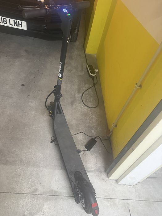Trotinete eletrica GOODIS GO 8.5