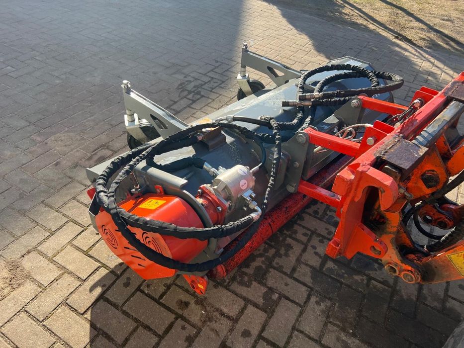 Mulczer hydrauliczny SBF WLF gotowy do pracy