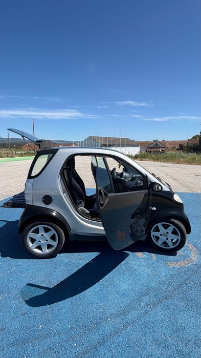 Smart Fortwo 0.6 Gasolina | 2001 | Económico e Prático.