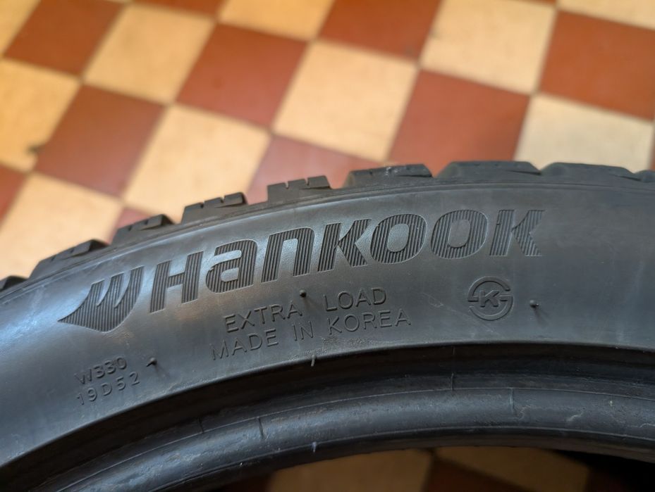 Hankook Winter i*cept evo3 245/40R19 98V XL #616S