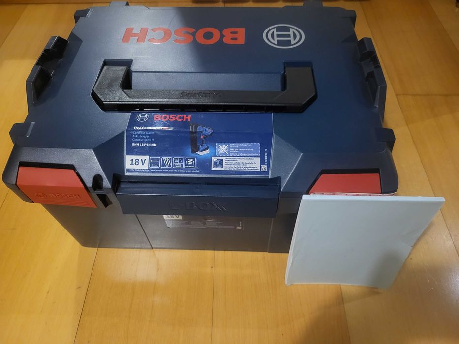 Pistola de pregos para madeira sem fio GNH 18V-64 MD BOSCH