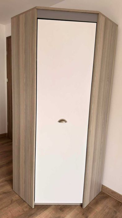 Szafa,biurko,szalka wisząca