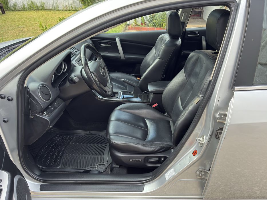 Mazda 6 SW 2.0 MZR-CD 140cv | Pele | Bose | Xenon | Teto Abrir