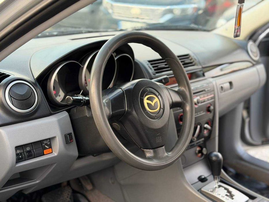 Mazda 3 автомат газ/бенз
