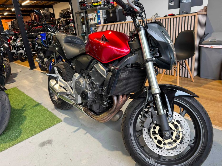 MOTO HONDA HORNET 2011