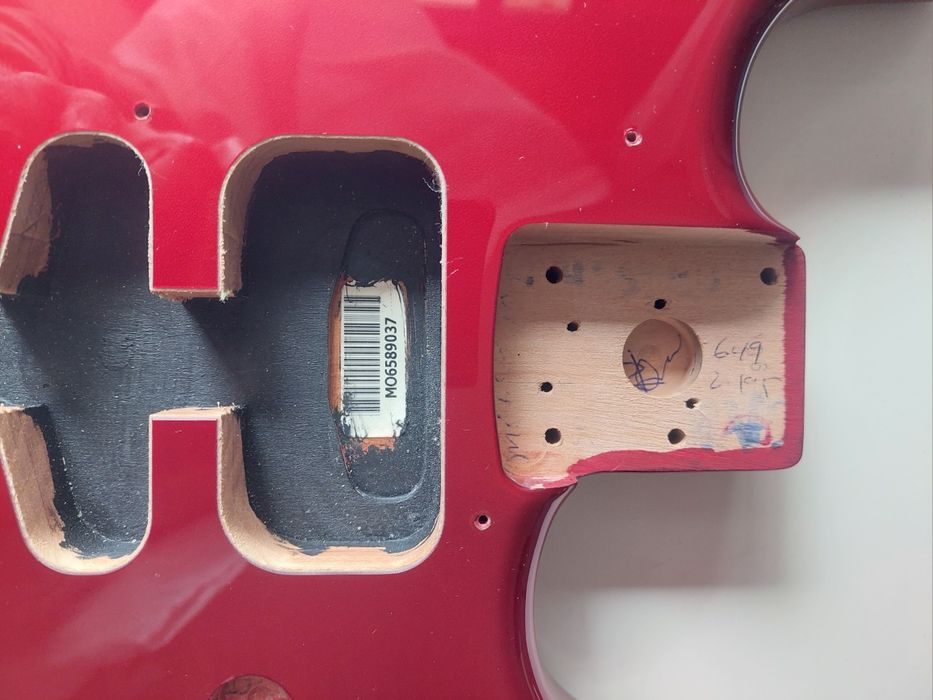 Fender Stratocaster Deluxe body CAR