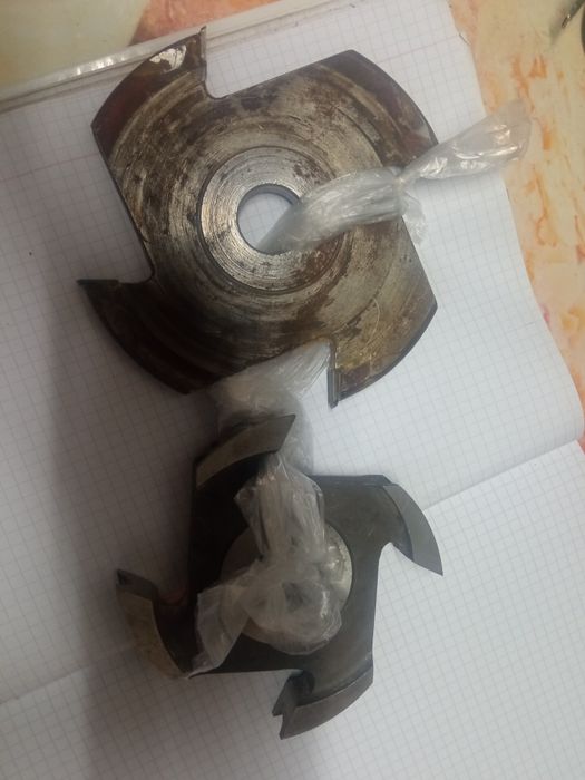 Frezy do drewna,2szt-kpl