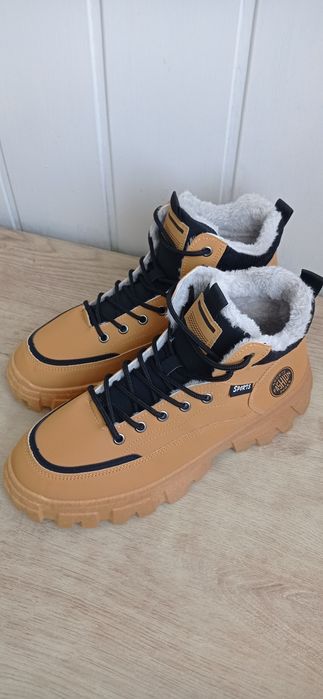 Buty zimowe 42-27,3 cm