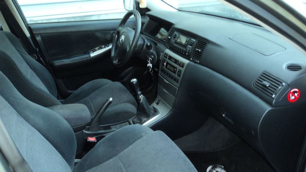 Toyota Corolla Combi 1.4 D-4D 2004 - Para Peças